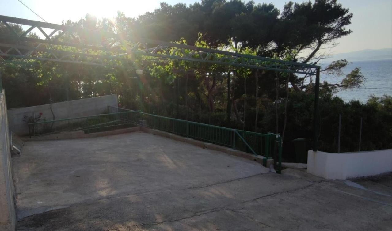 Apartments Vlado - 50M From The Sea Rogač Exteriör bild